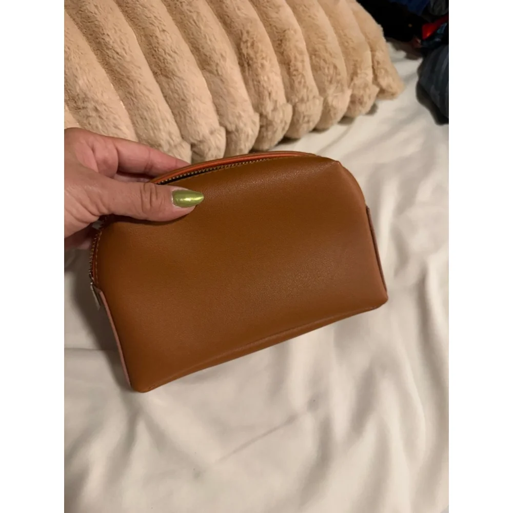 NWOT Missoni Pouch, Interior Multicolored Chevron Pattern, Tan